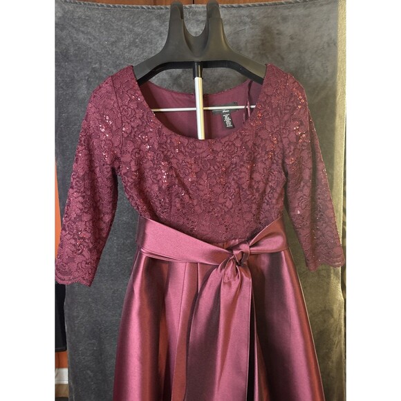 R & M Richards Red Asymmetrical High-Low Cocktail Dress 6P - Picture 7 of 11